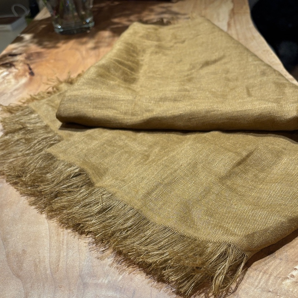 Jenni Kayne Brown Fringe Linen Shawl Wrap - Picture 3 of 3